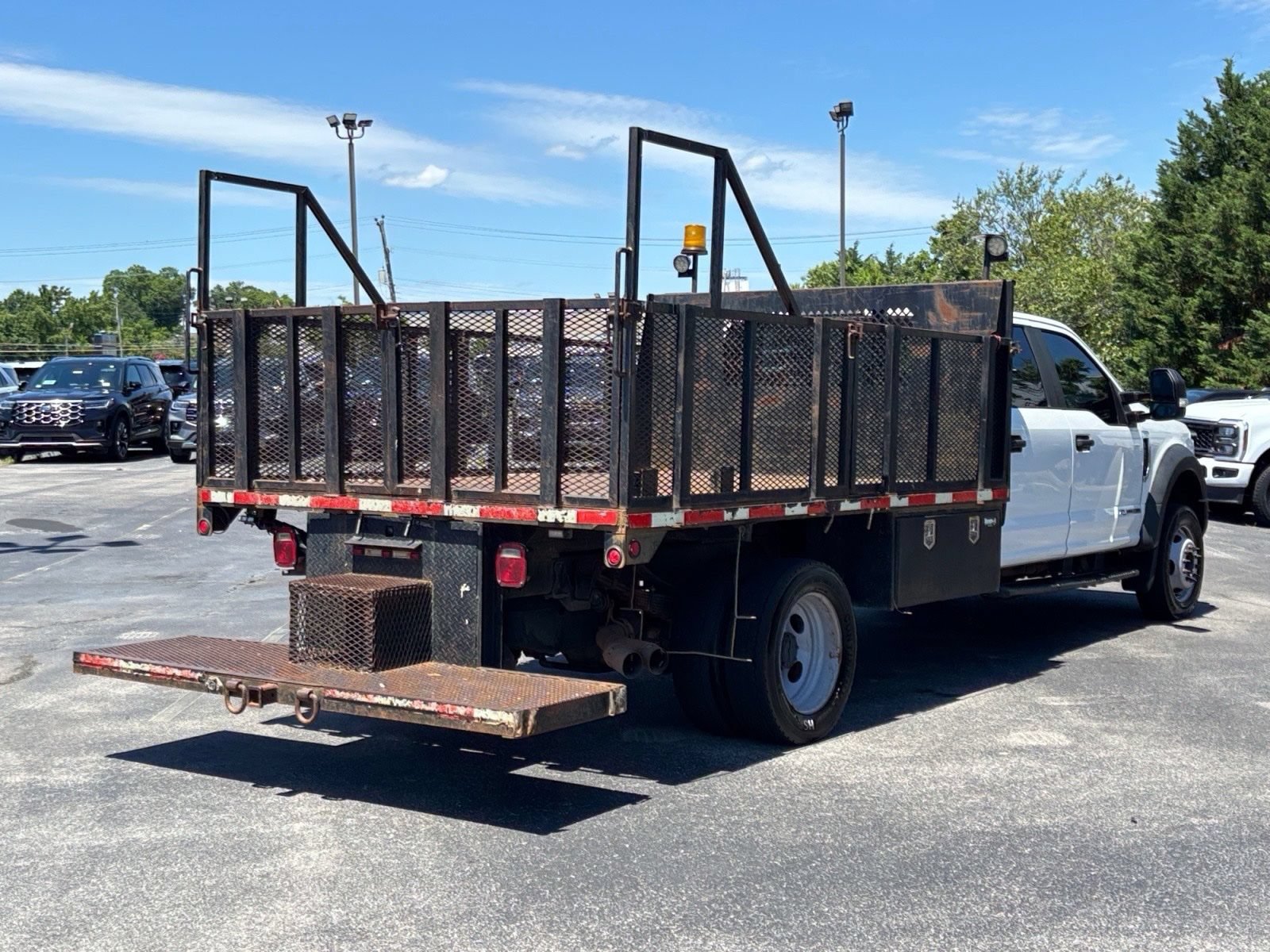 Used 2018 Ford F550 4x4 Crew Cab Super Duty image 6