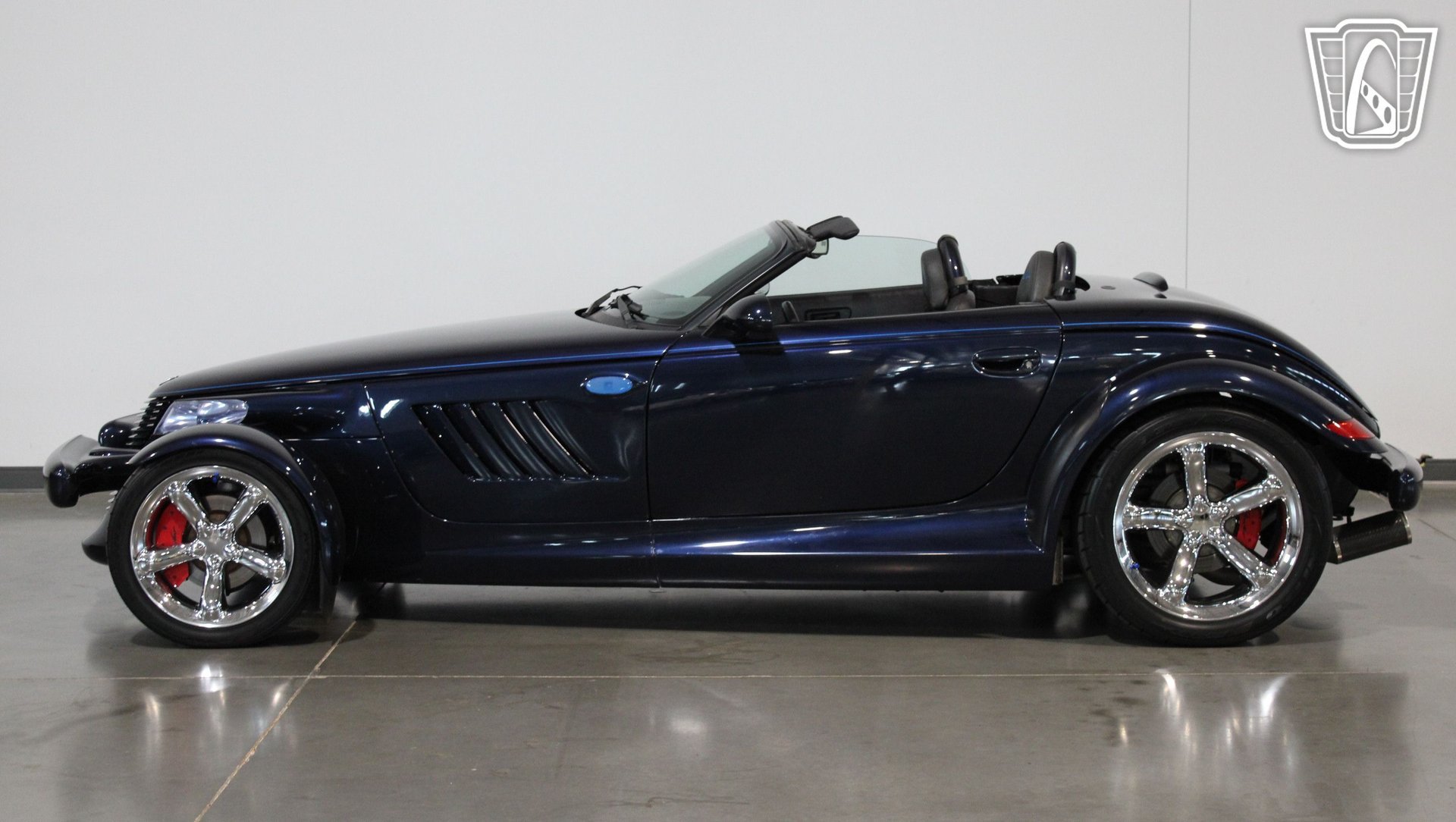 Used 2001 Chrysler Prowler RWD image 27