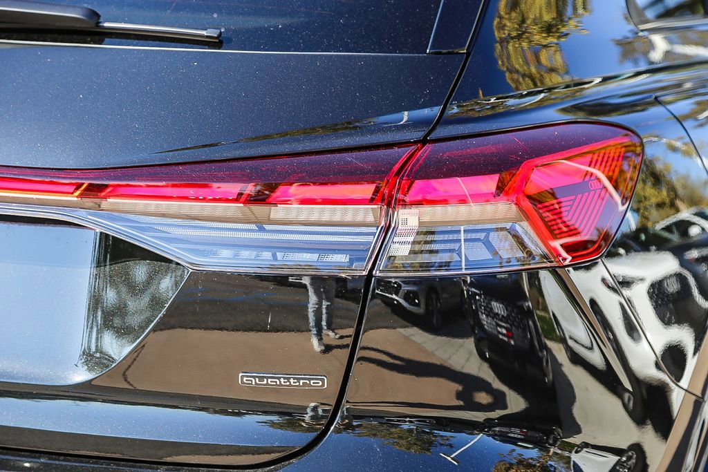 New 2026 Audi Q4 e-tron Premium Plus image 9