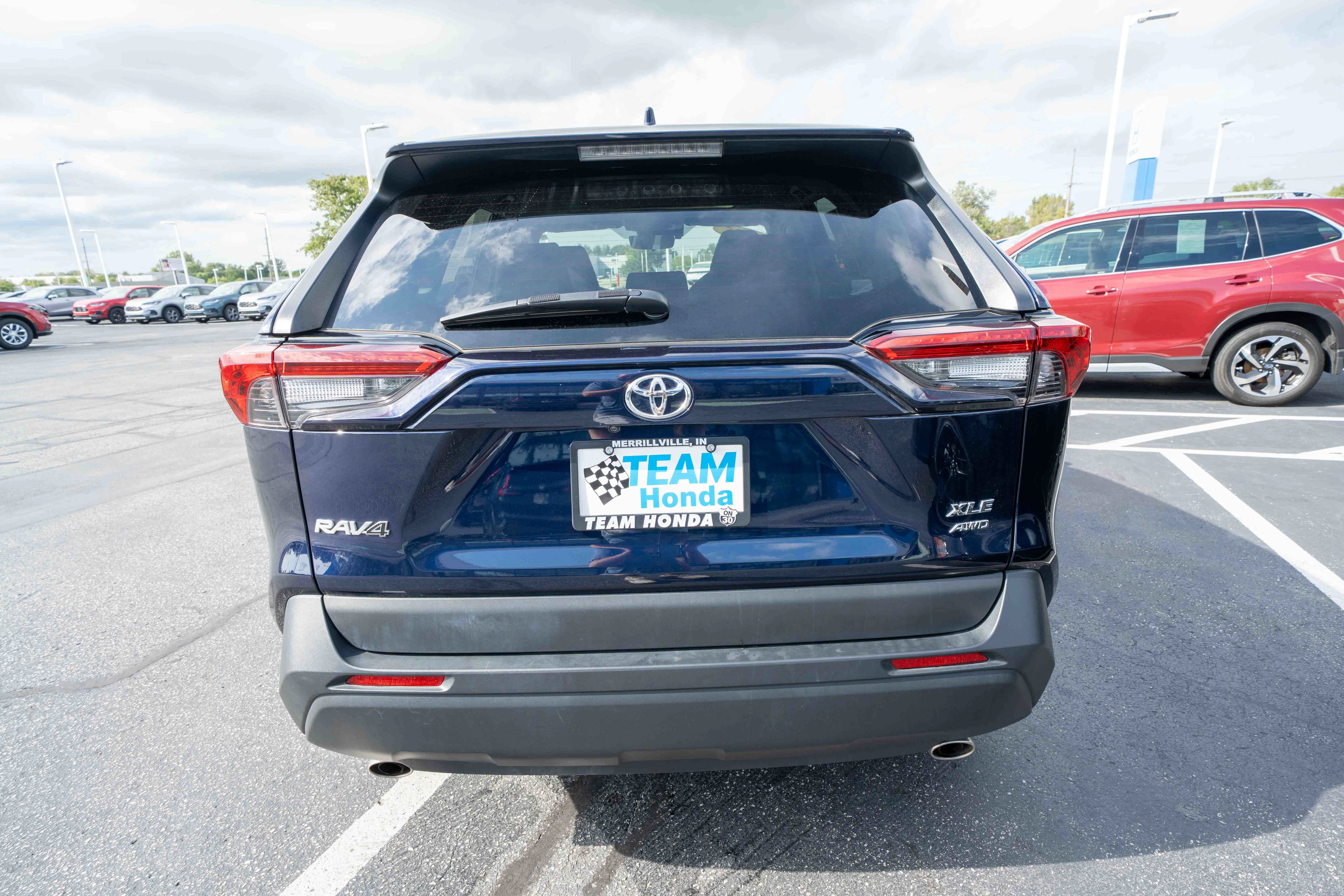 Used 2025 Toyota RAV4 XLE w/ Convenience Package AWD/4WD image 5
