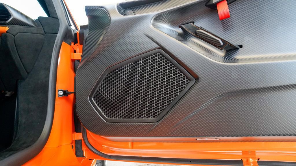 Used 2022 Lamborghini Huracan STO image 71