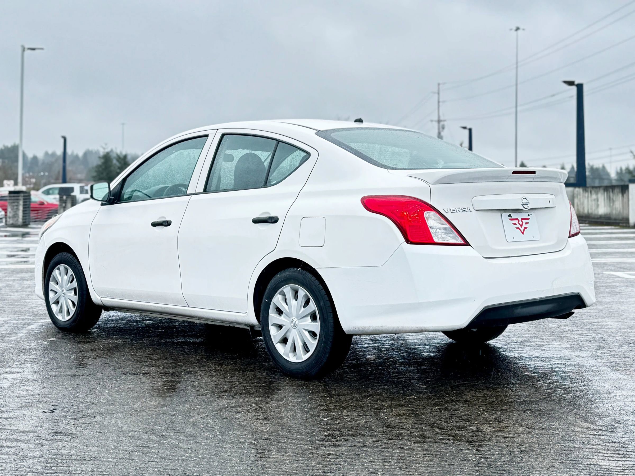 Used 2017 Nissan Versa S Plus image 6