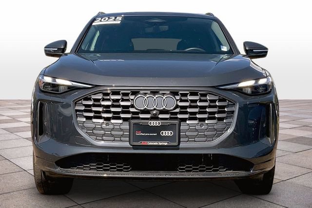 Used 2025 Audi Q5 Premium w/ Convenience Package AWD/4WD image 3