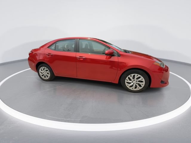Used 2019 Toyota Corolla LE FWD image 9