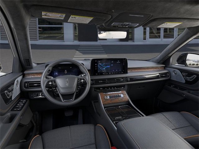 New 2025 Lincoln Aviator Black Label w/ Jet Appearance Package image 9