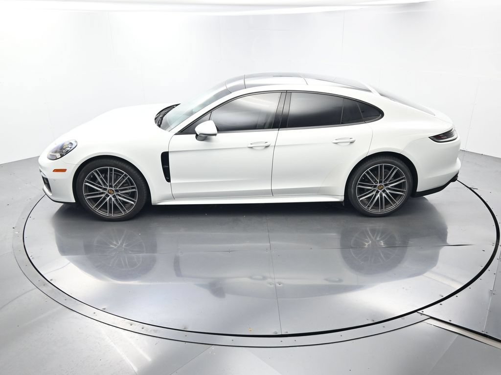 Certified 2023 Porsche Panamera Platinum Edition RWD image 32