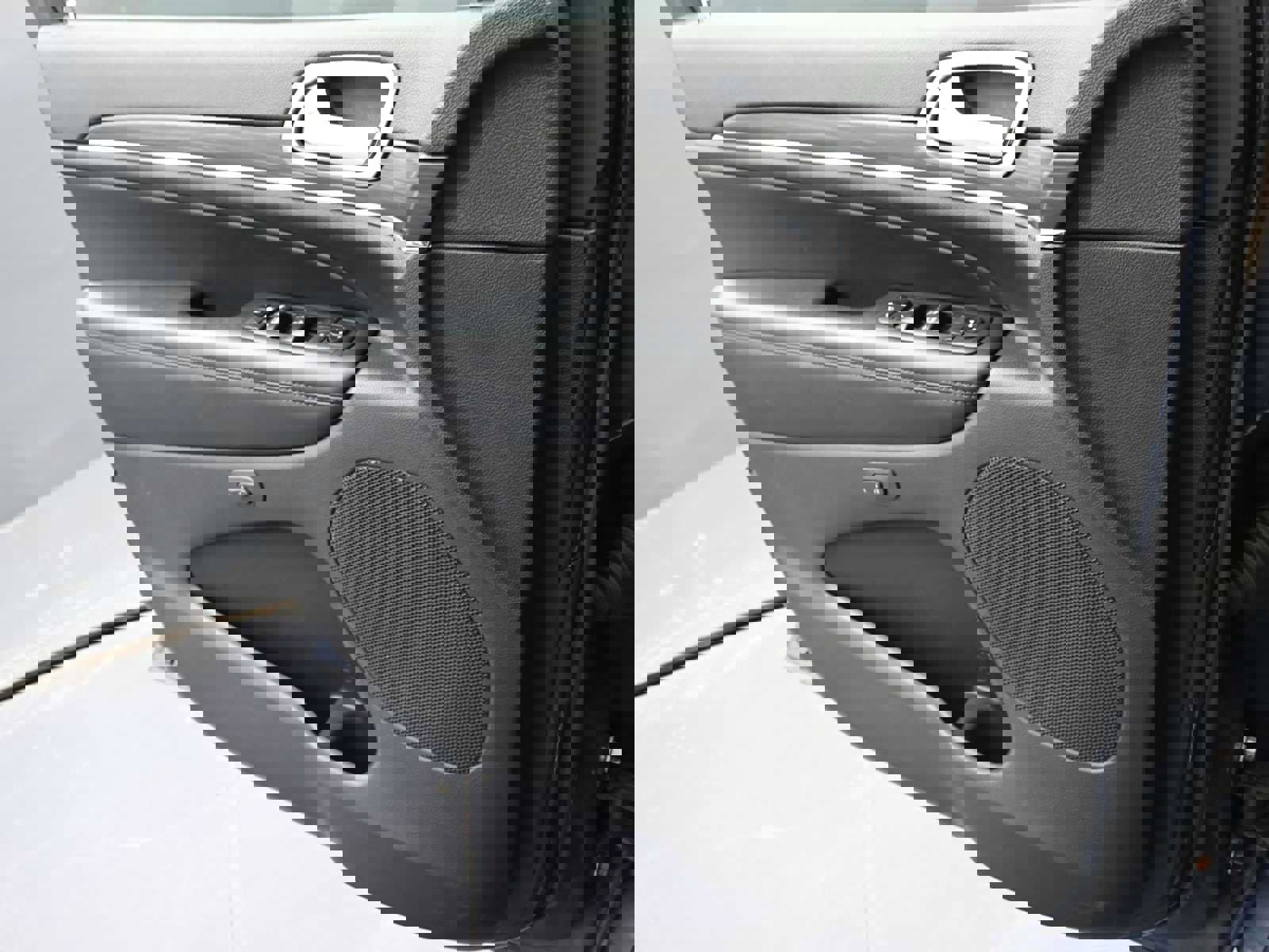 Used 2020 Jeep Grand Cherokee Limited image 12