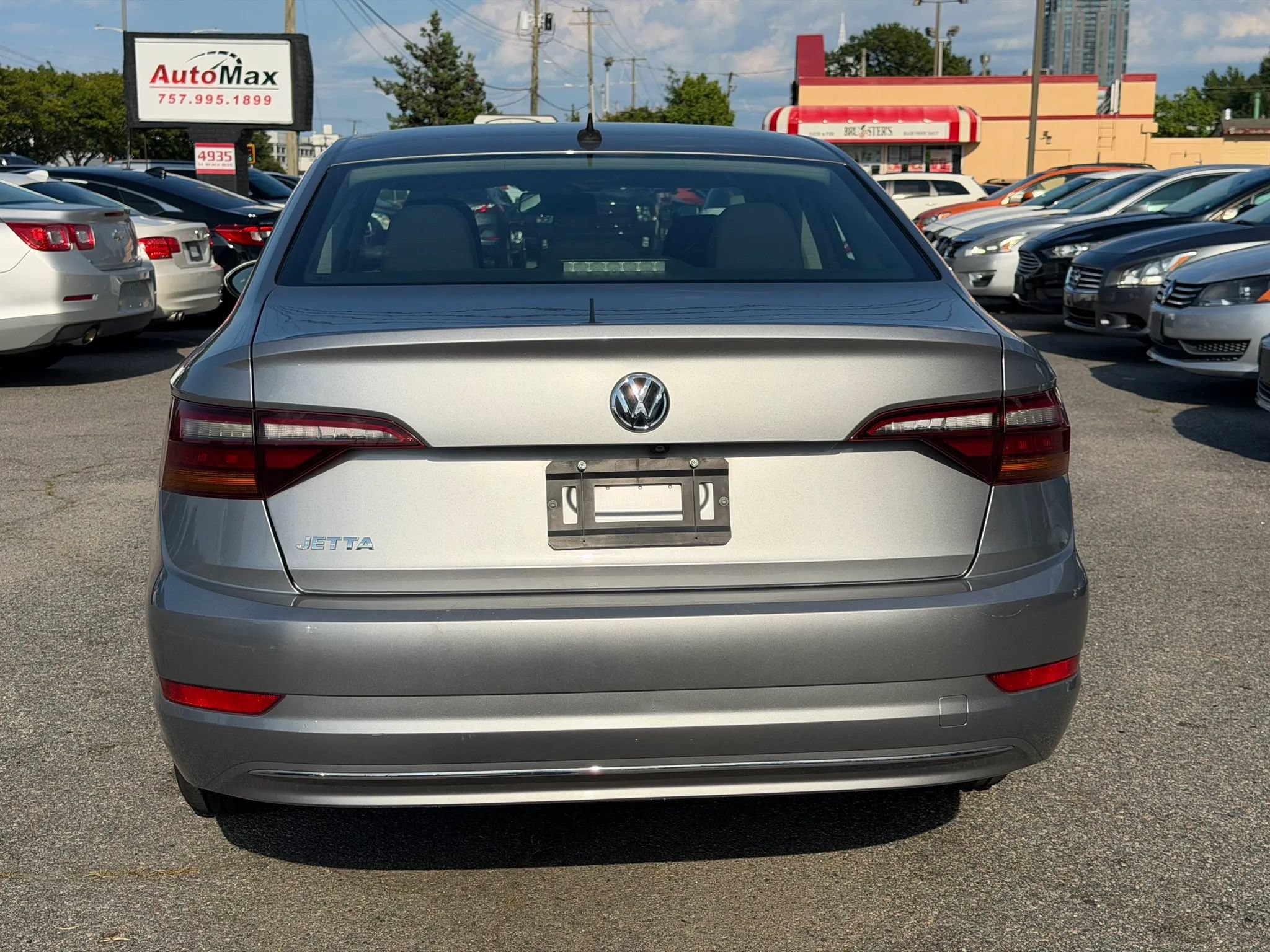 Used 2019 Volkswagen Jetta S w/ Driver Assistance Package FWD image 4