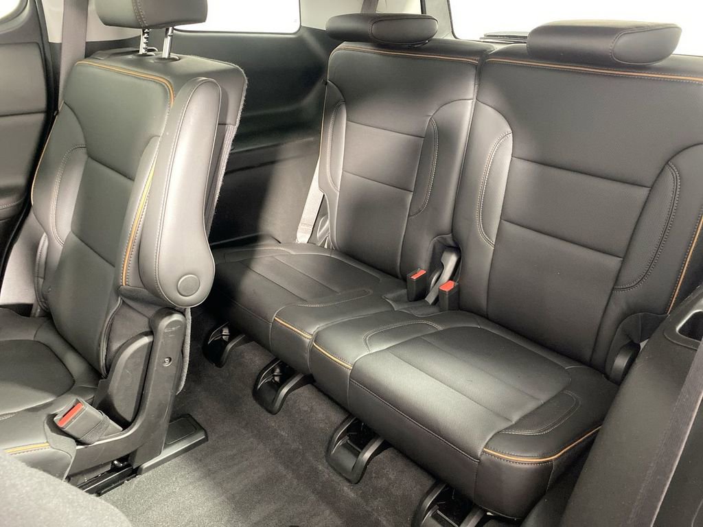 Used 2023 GMC Acadia AT4 w/ Technology Package image 23