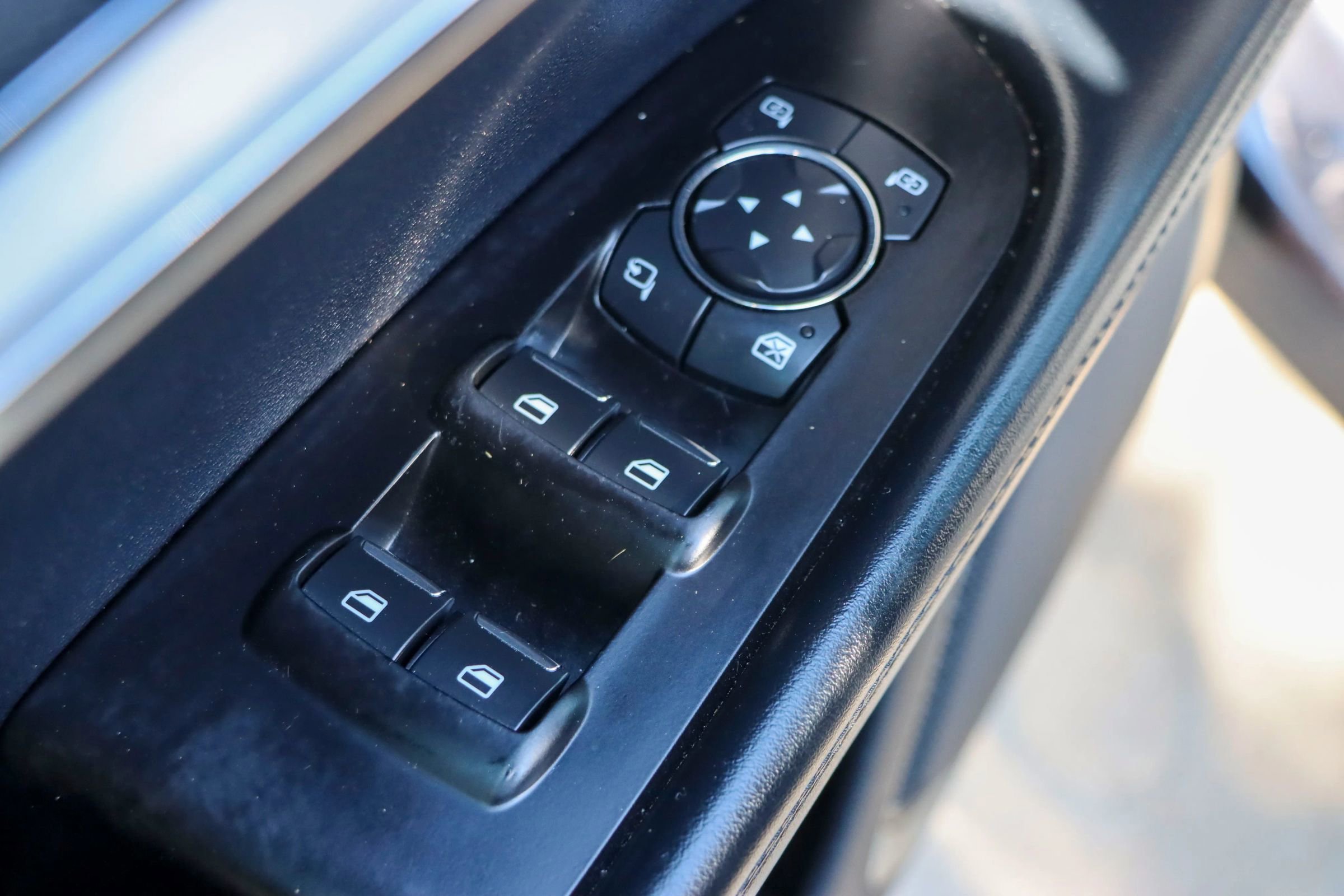 Used 2019 Lincoln Nautilus FWD image 13