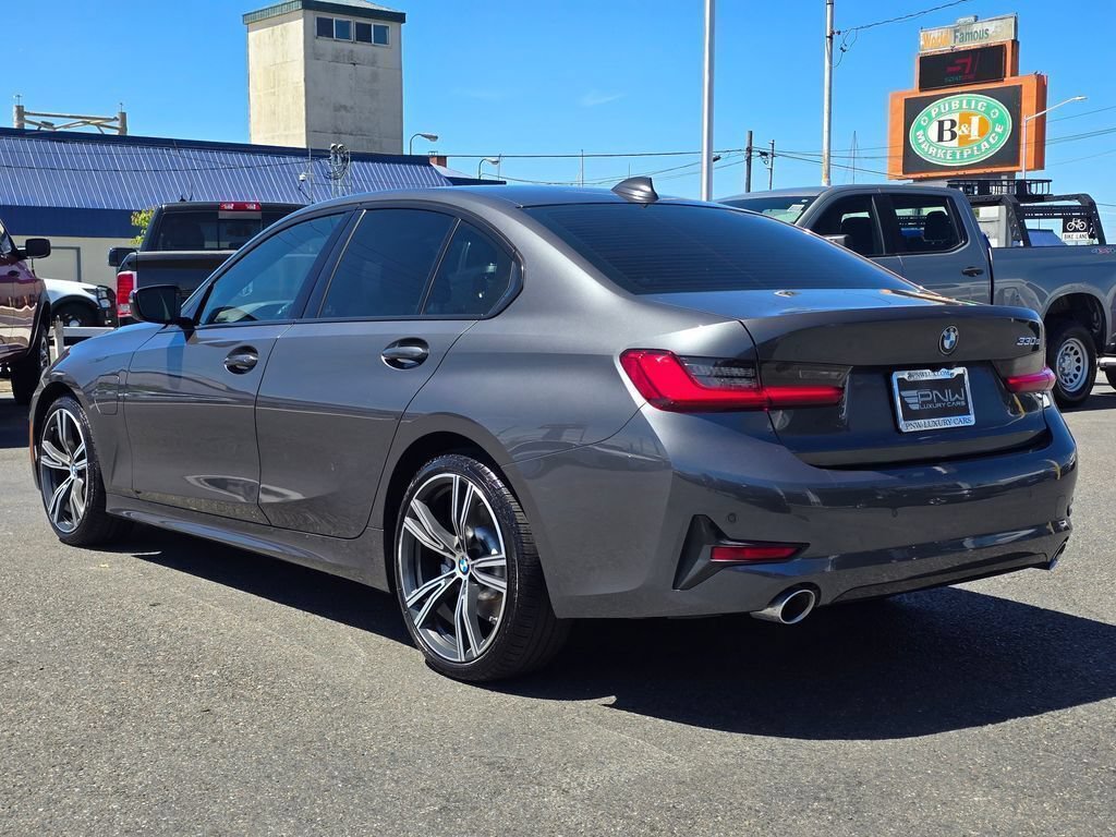 Used 2021 BMW 330e w/ Convenience Package RWD image 8