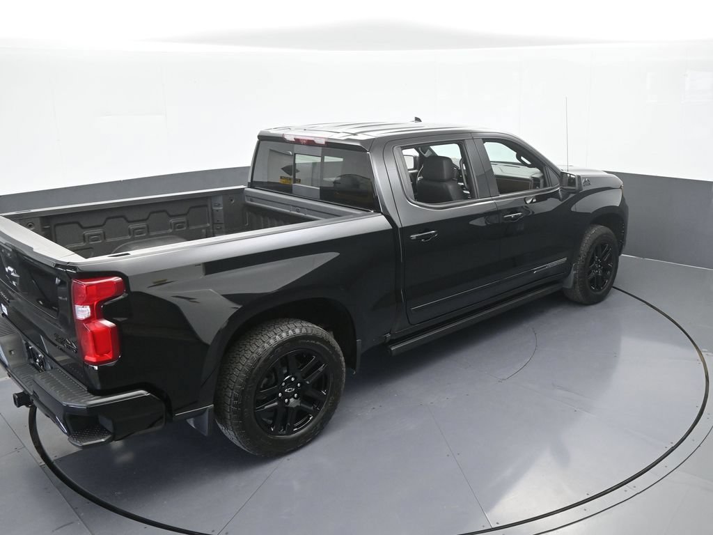 Used 2026 Chevrolet Silverado 1500 High Country w/ Midnight Edition AWD/4WD image 62