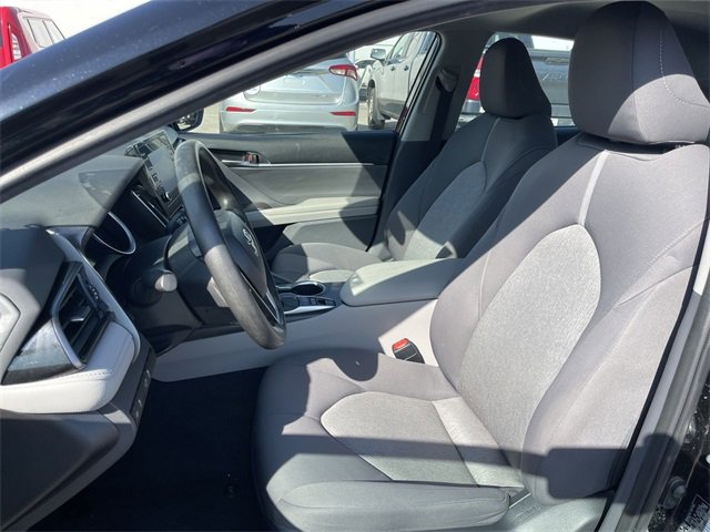 Used 2023 Toyota Camry LE image 11