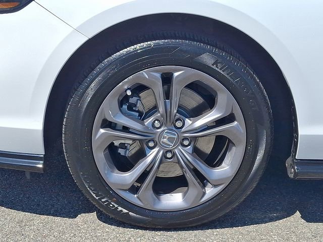 Used 2023 Honda Accord EX-L image 8