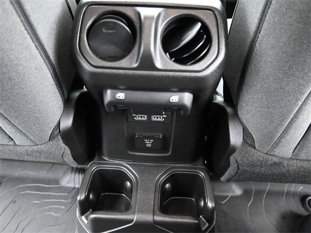 Used 2024 Jeep Gladiator Sport image 12