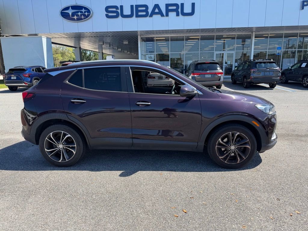 Used 2021 Buick Encore GX Select FWD image 2