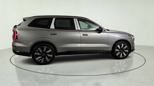 New 2026 Volvo EX90 Ultra AWD/4WD image 8