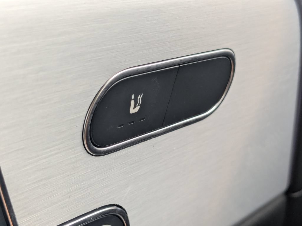 Certified 2024 Mercedes-Benz GLA 35 AMG 4MATIC image 10