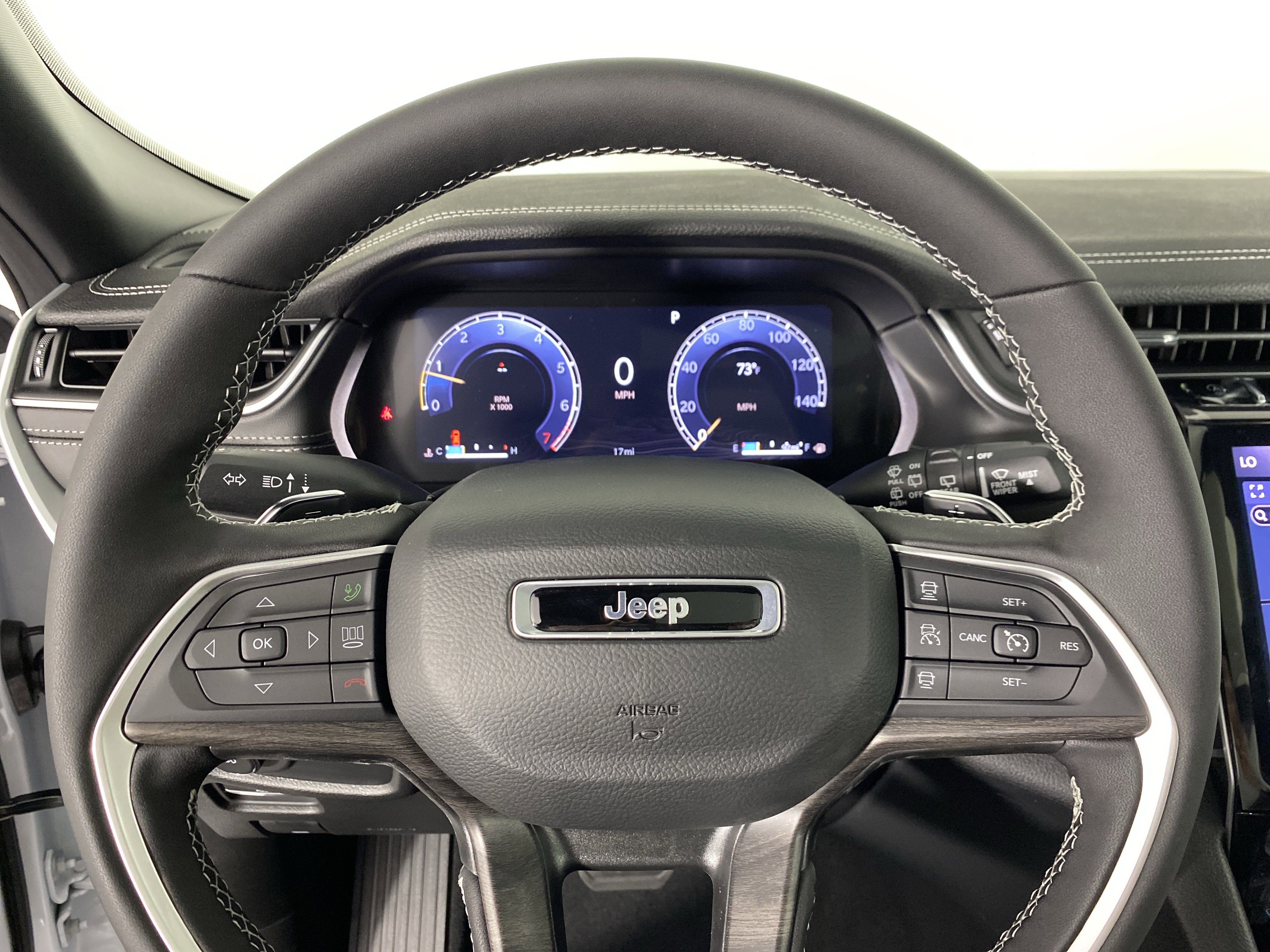 New 2025 Jeep Grand Cherokee L Limited w/ Black Appearance Package image 20