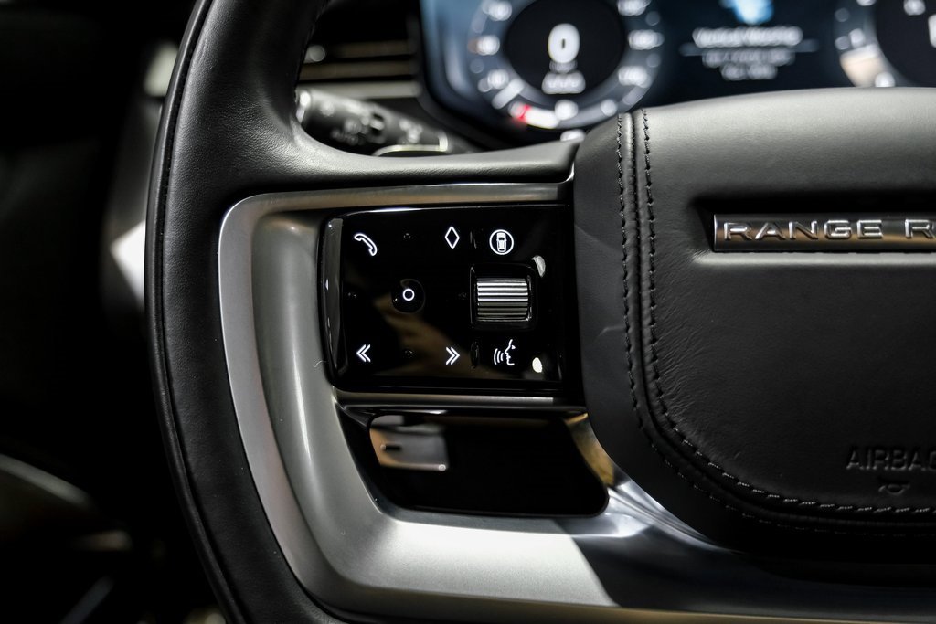 Used 2024 Land Rover Range Rover SE image 15