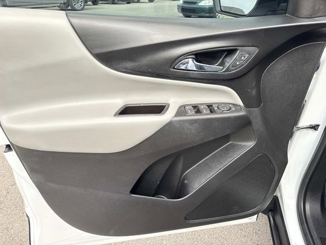 Used 2020 Chevrolet Equinox LS image 10