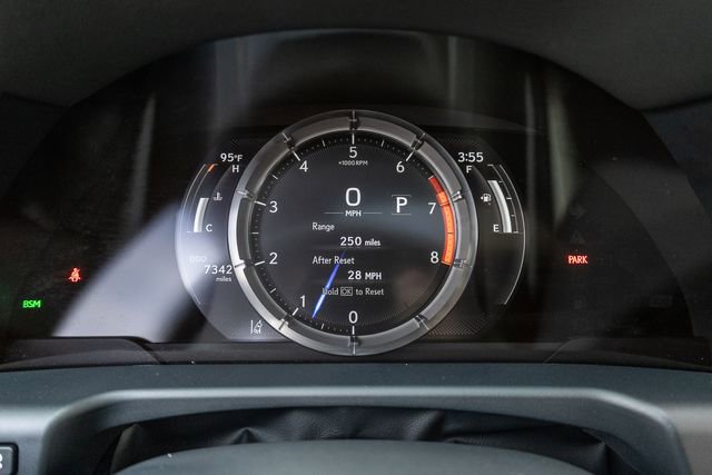 Used 2024 Lexus ES 350 F Sport image 10