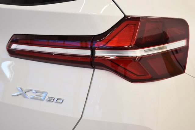 New 2026 BMW X3 xDrive30i w/ Convenience Package AWD/4WD image 12