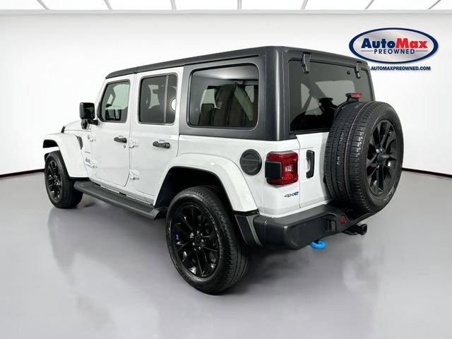 Used 2022 Jeep Wrangler Unlimited Sahara w/ Cold Weather Group image 5