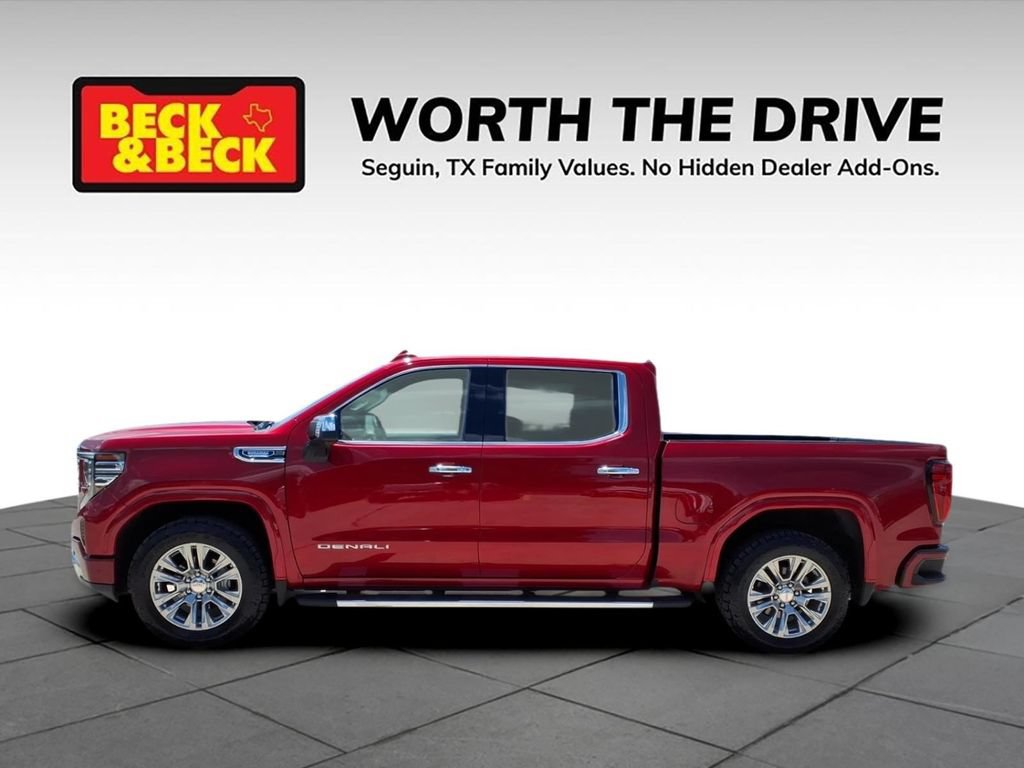 Used 2024 GMC Sierra 1500 Denali w/ Technology Package AWD/4WD image 8