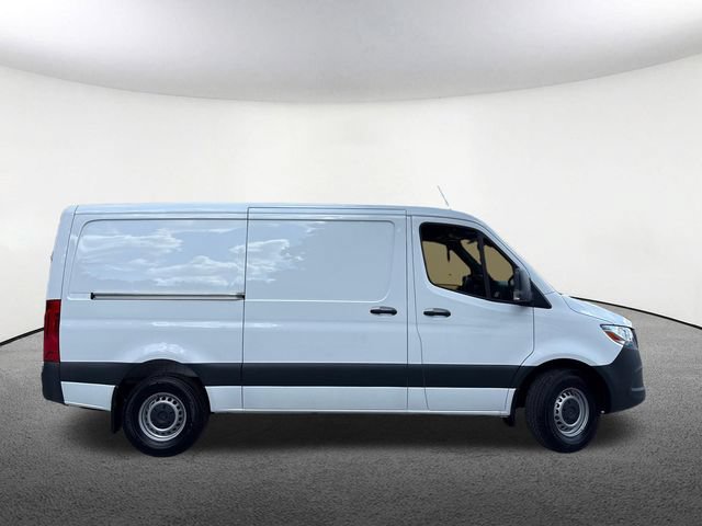 Used 2025 Mercedes-Benz Sprinter 2500 image 15