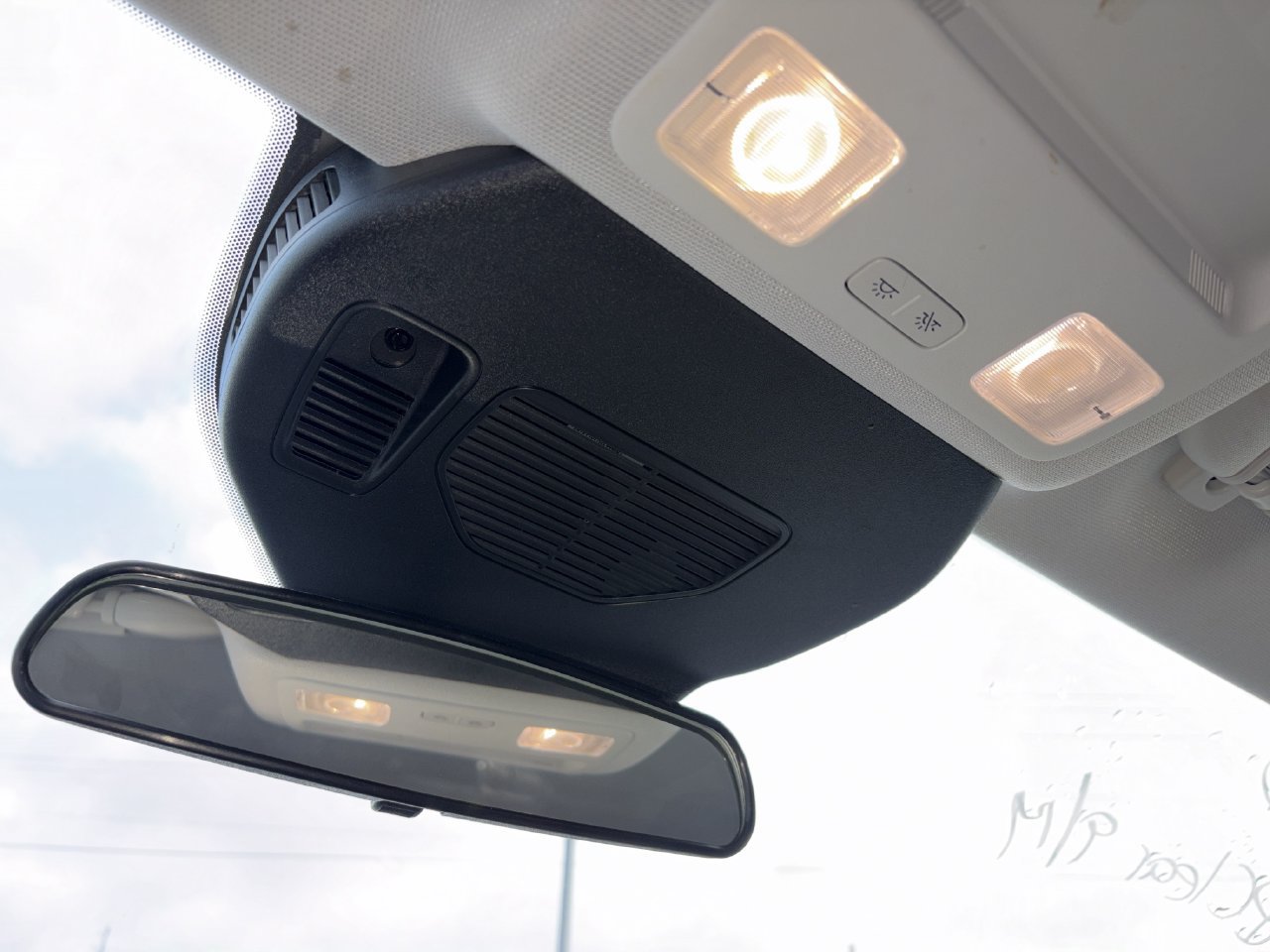 Used 2022 Ford Escape SE FWD image 14