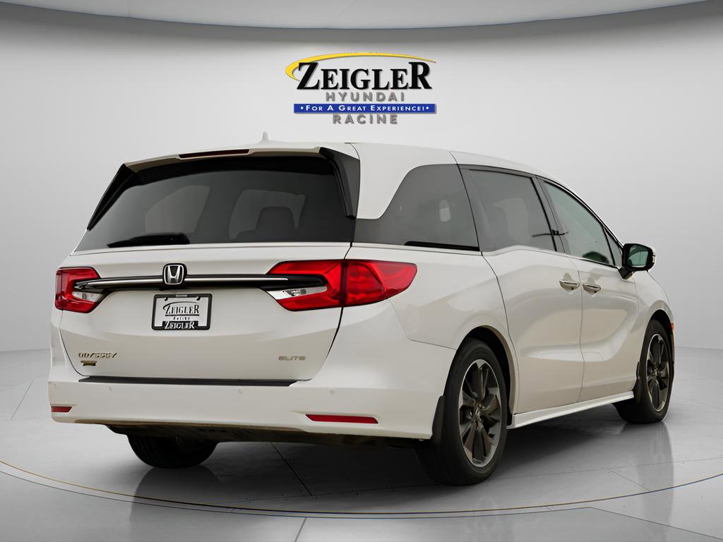 Used 2023 Honda Odyssey Elite image 8