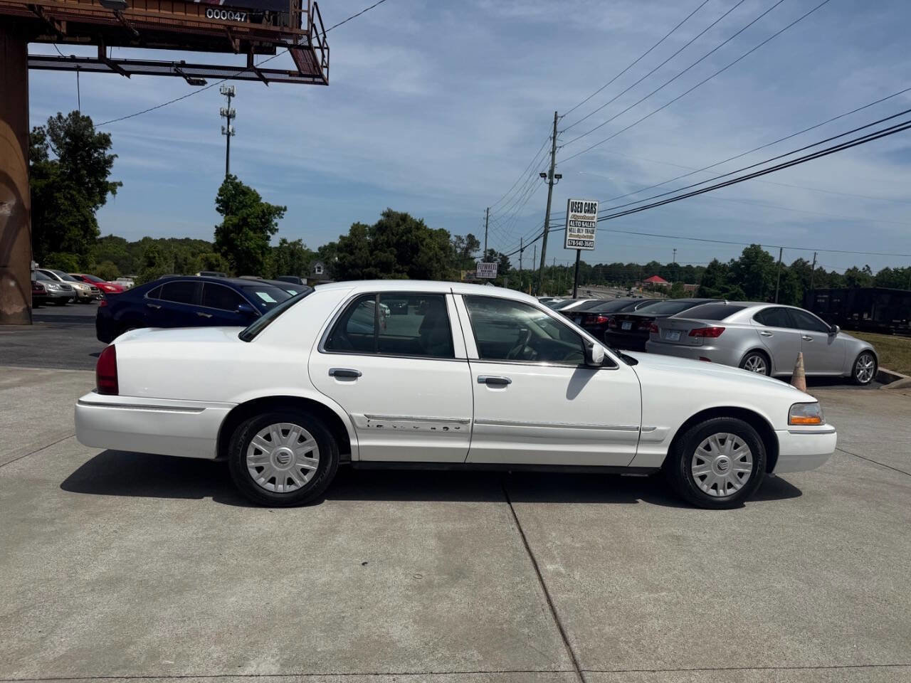 Used 2004 Mercury Grand Marquis GS image 8