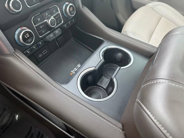 Used 2022 GMC Yukon SLT w/ SLT Premium Package AWD/4WD image 31