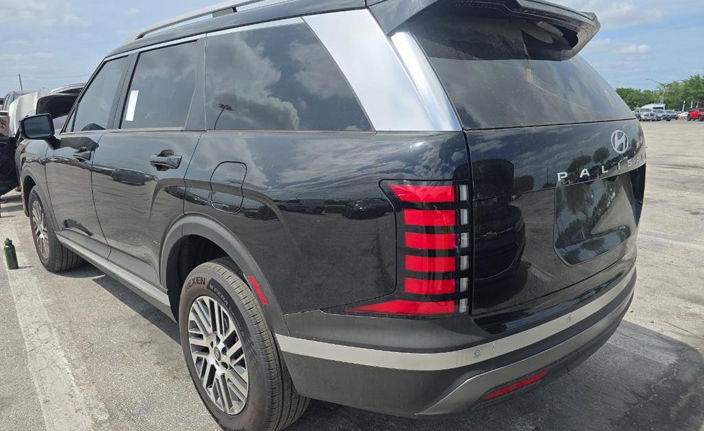 Used 2026 Hyundai Palisade SEL FWD image 4