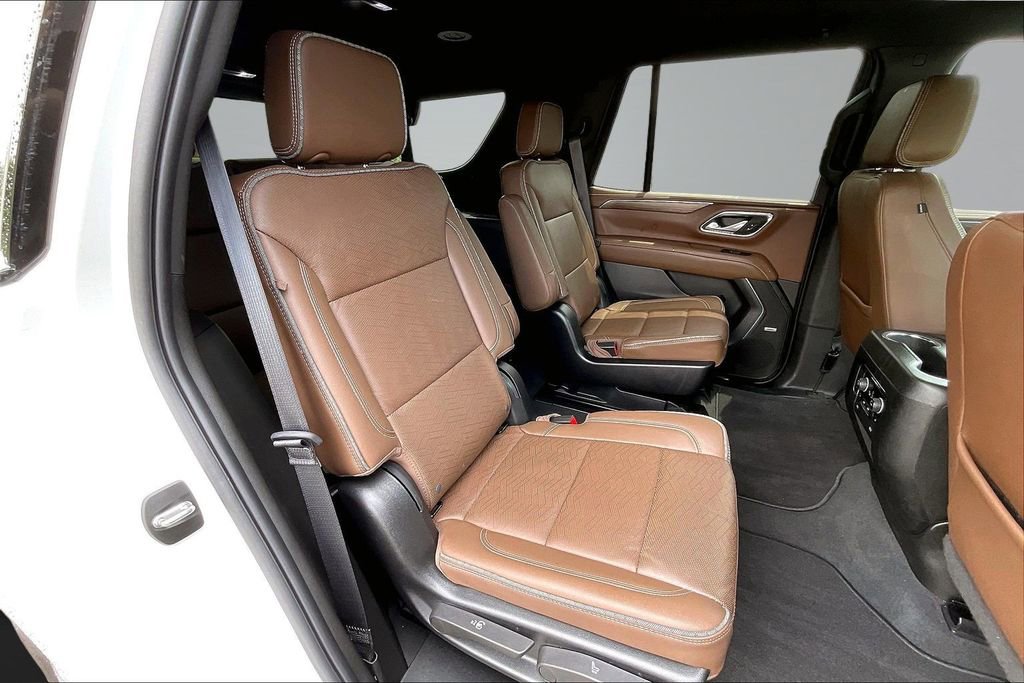 Used 2024 Chevrolet Tahoe High Country w/ Max Trailering Package AWD/4WD image 26