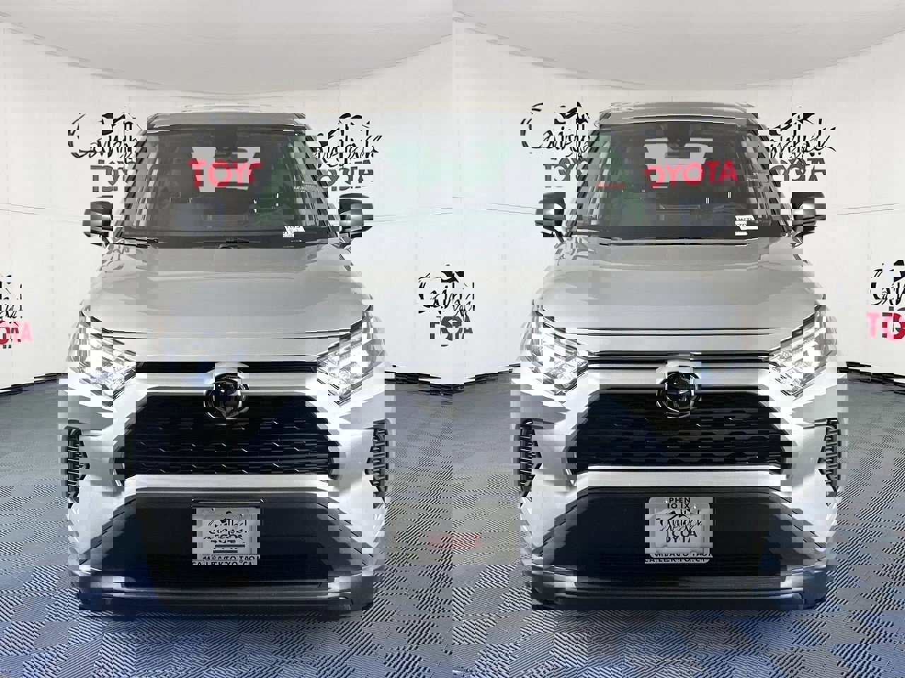 Used 2024 Toyota RAV4 LE image 3