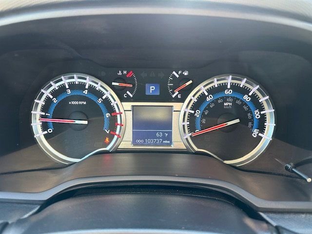 Used 2019 Toyota 4Runner SR5 AWD/4WD image 12