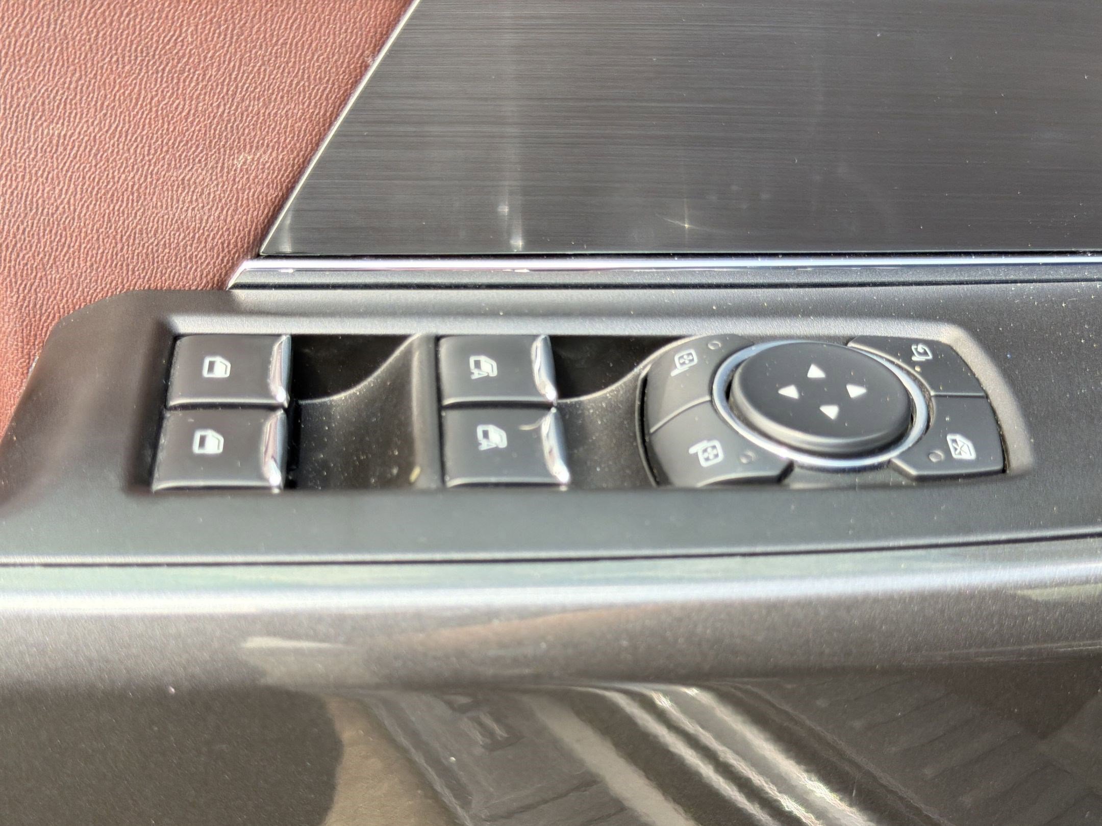 Used 2021 Ford F150 Lariat image 12