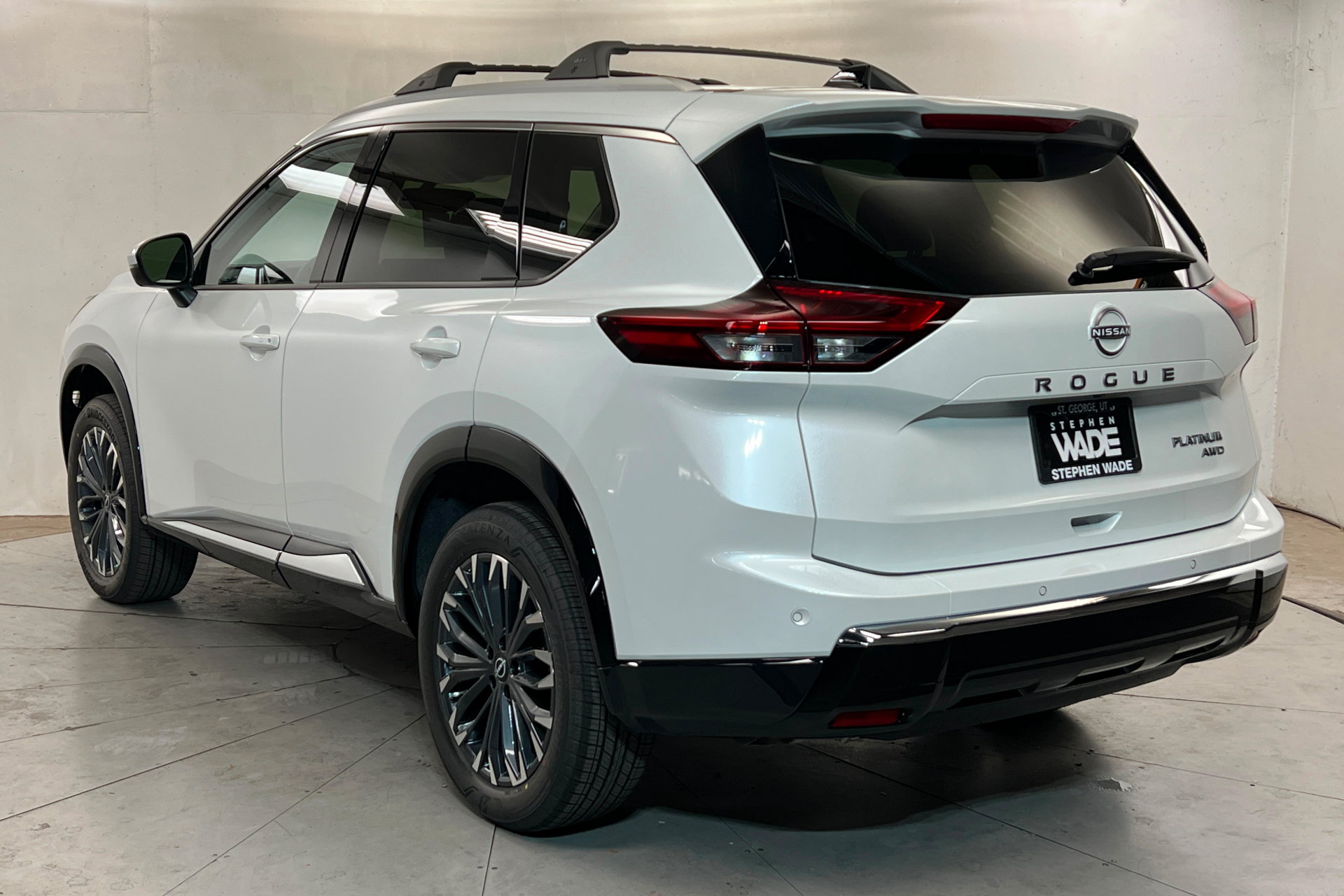 New 2026 Nissan Rogue Platinum AWD/4WD image 3
