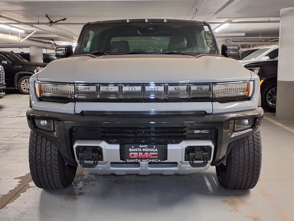 New 2026 GMC Hummer EV 4x4 Crew Cab w/ LPO, Dark Essentials Package image 2