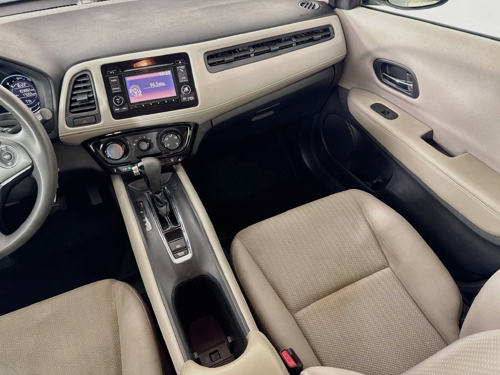 Used 2016 Honda HR-V LX image 25