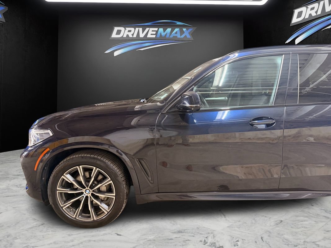 Used 2019 BMW X5 xDrive40i w/ M Sport Package AWD/4WD image 9