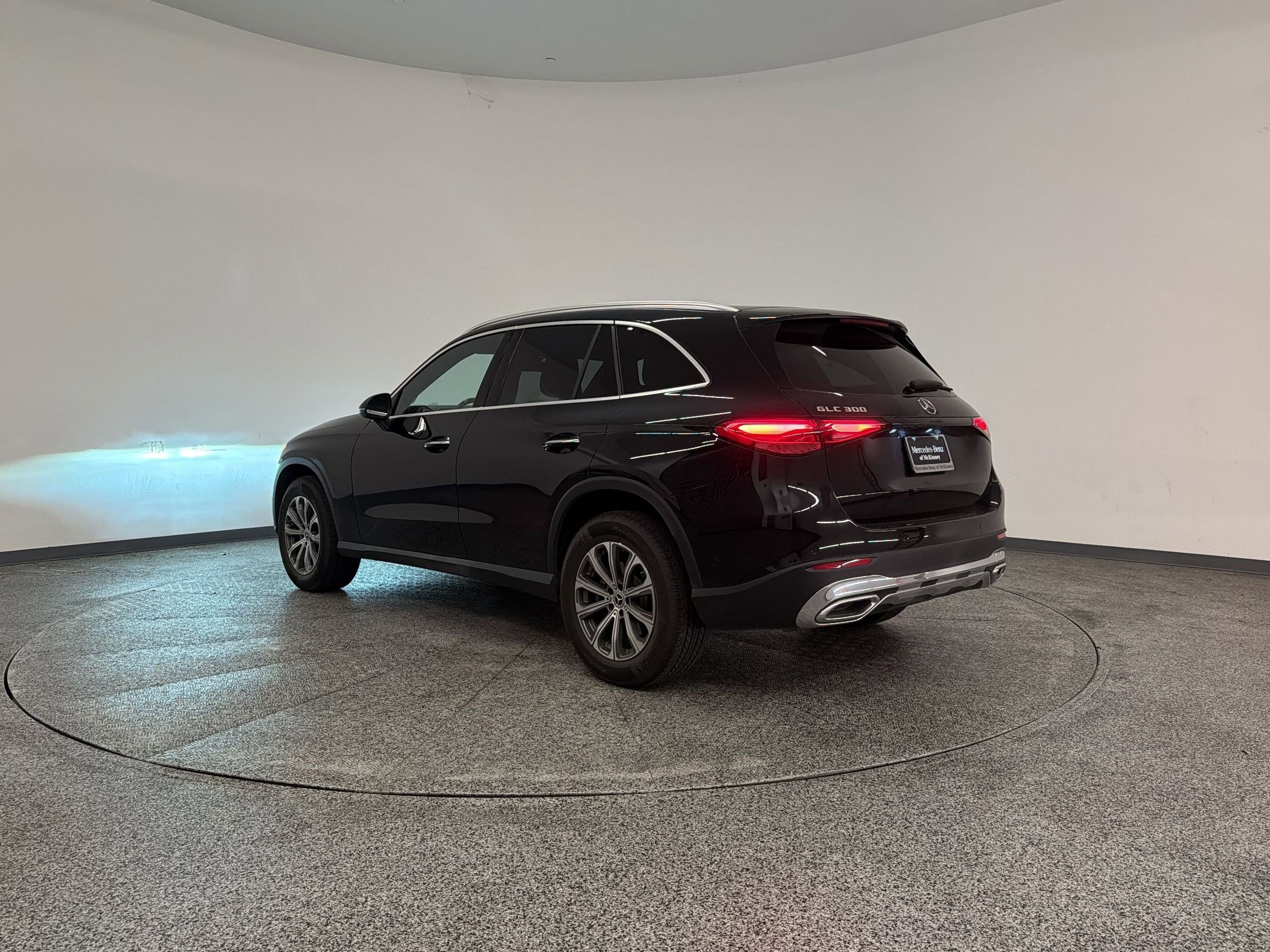 Certified 2026 Mercedes-Benz GLC 300 GLC 300 image 3
