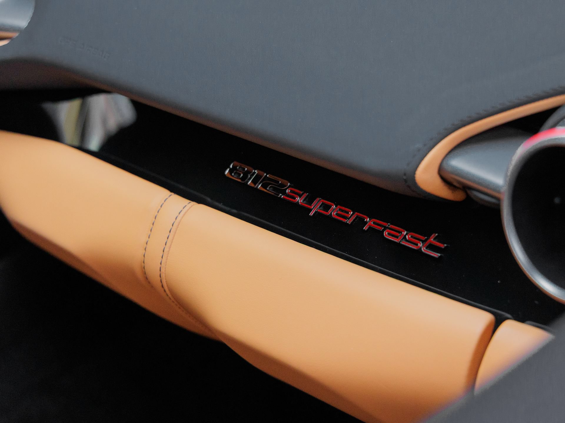 Used 2019 Ferrari 812 Superfast RWD image 43
