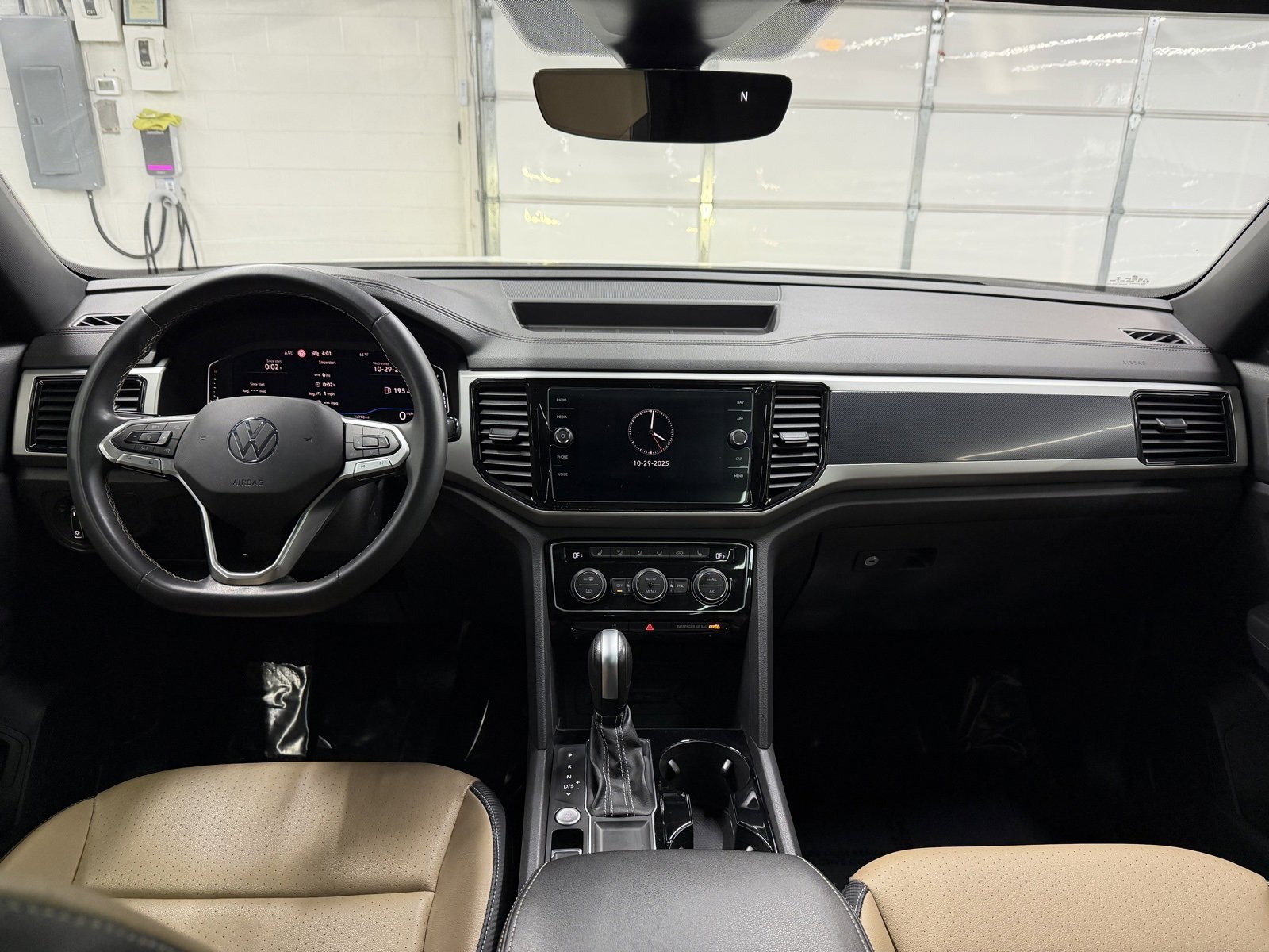 Used 2021 Volkswagen Atlas Cross Sport SEL image 10