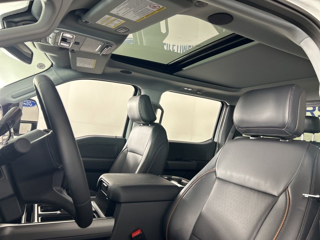 New 2026 Ford F350 Lariat image 27