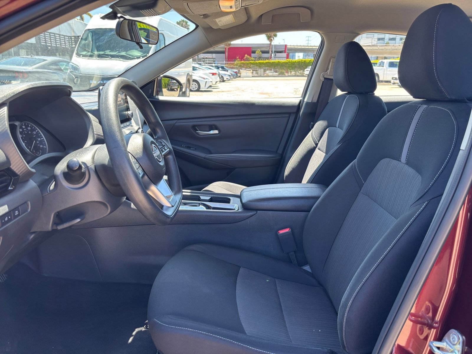 Used 2025 Nissan Sentra SV FWD image 24
