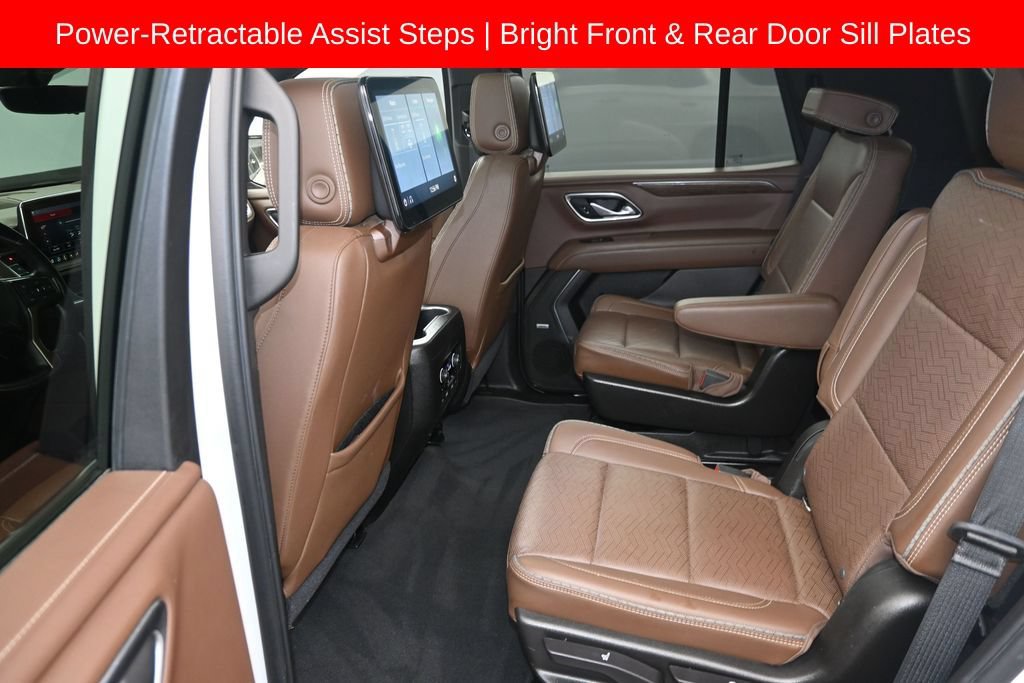 Used 2021 Chevrolet Tahoe High Country w/ Premium Package AWD/4WD image 12
