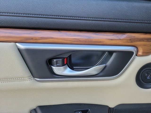 Used 2021 Honda CR-V Touring image 11